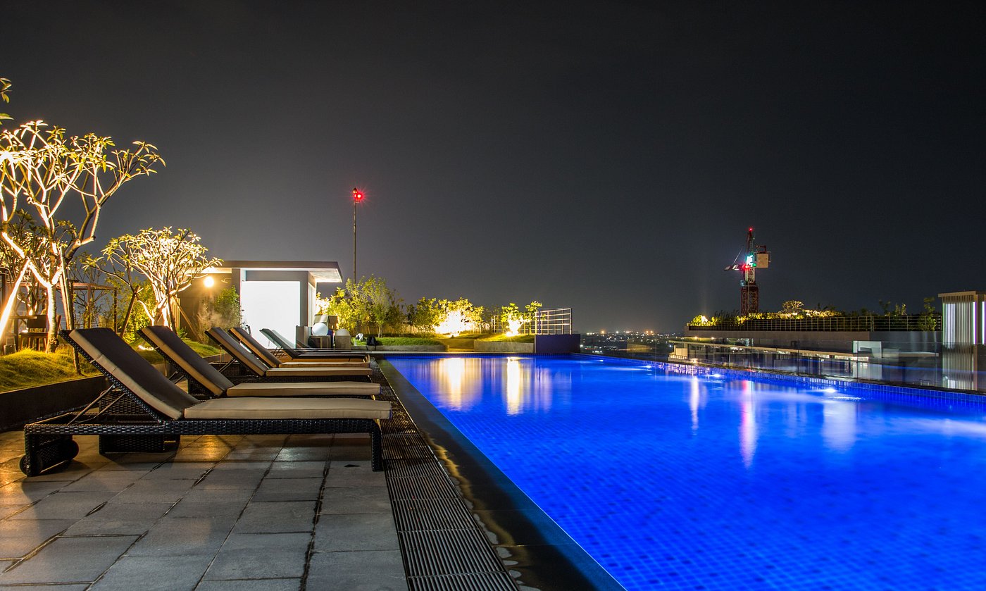 Sky Pool at Bodaiju